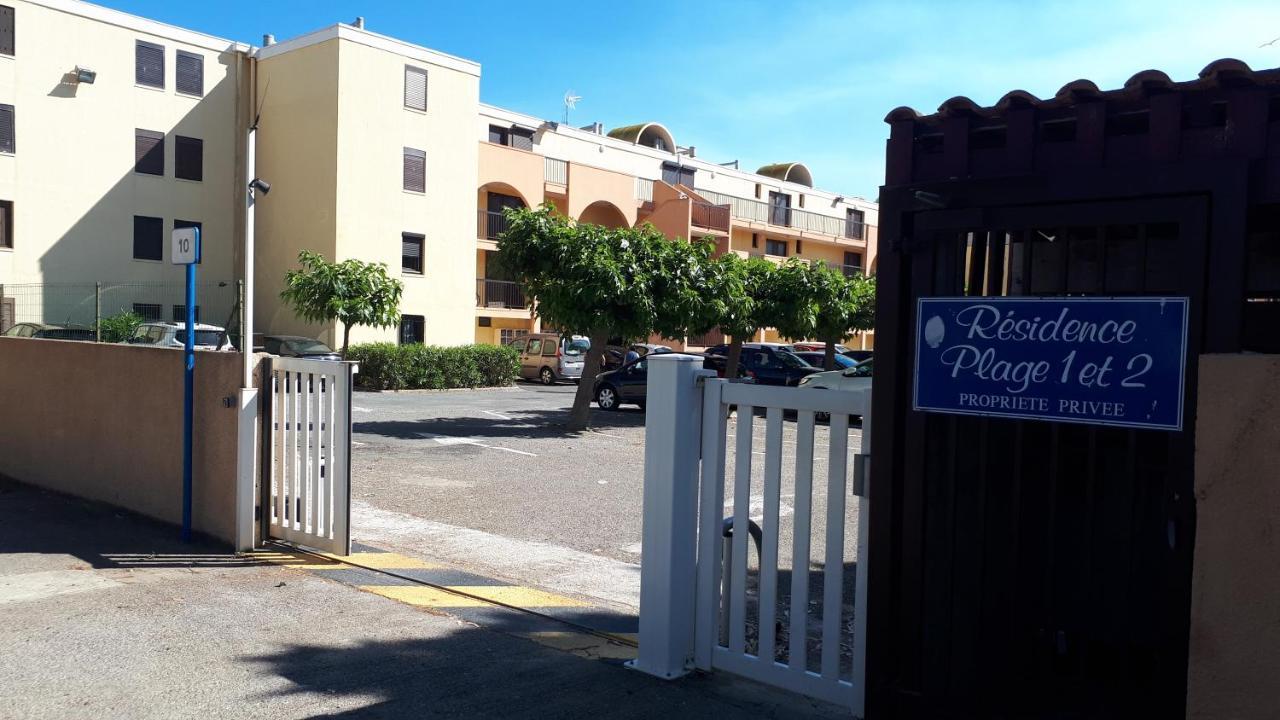Studio Cabine Avec Jardinet A 30 M De La Plage, Au Calme. Gruissan Luaran gambar